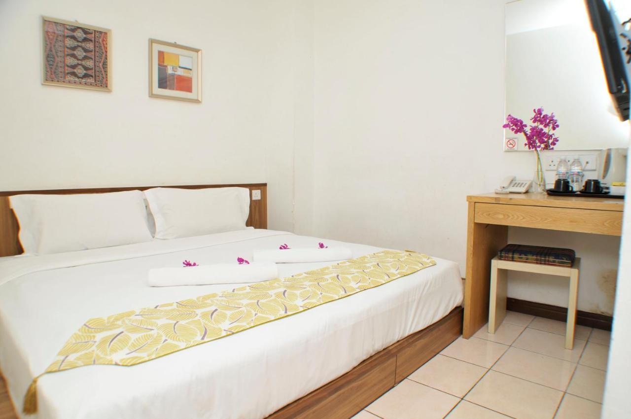Promenade Service Apartment Кота Кинабалу Екстериор снимка