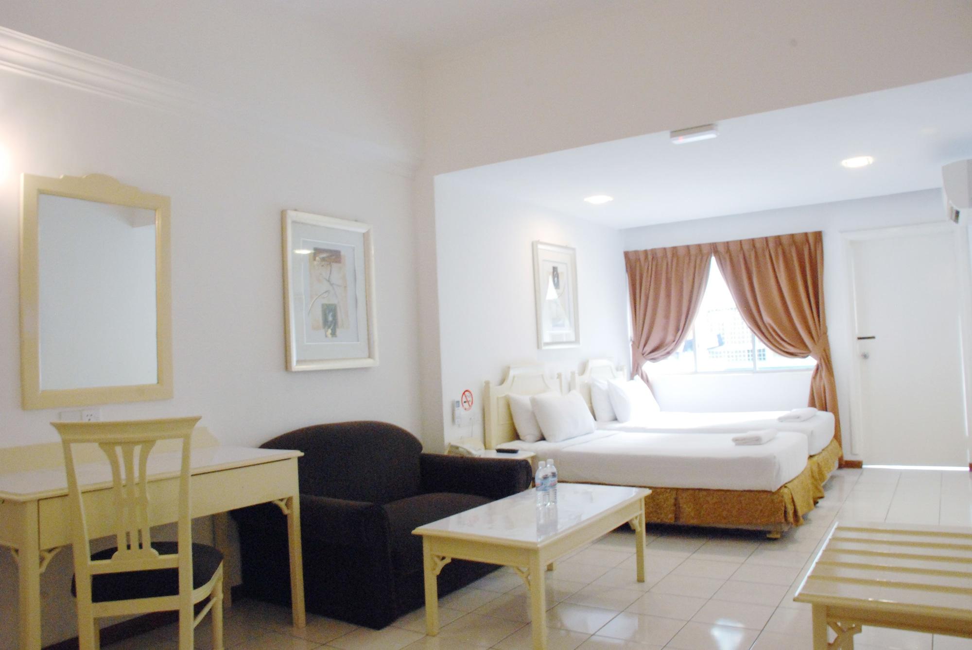 Promenade Service Apartment Кота Кинабалу Екстериор снимка