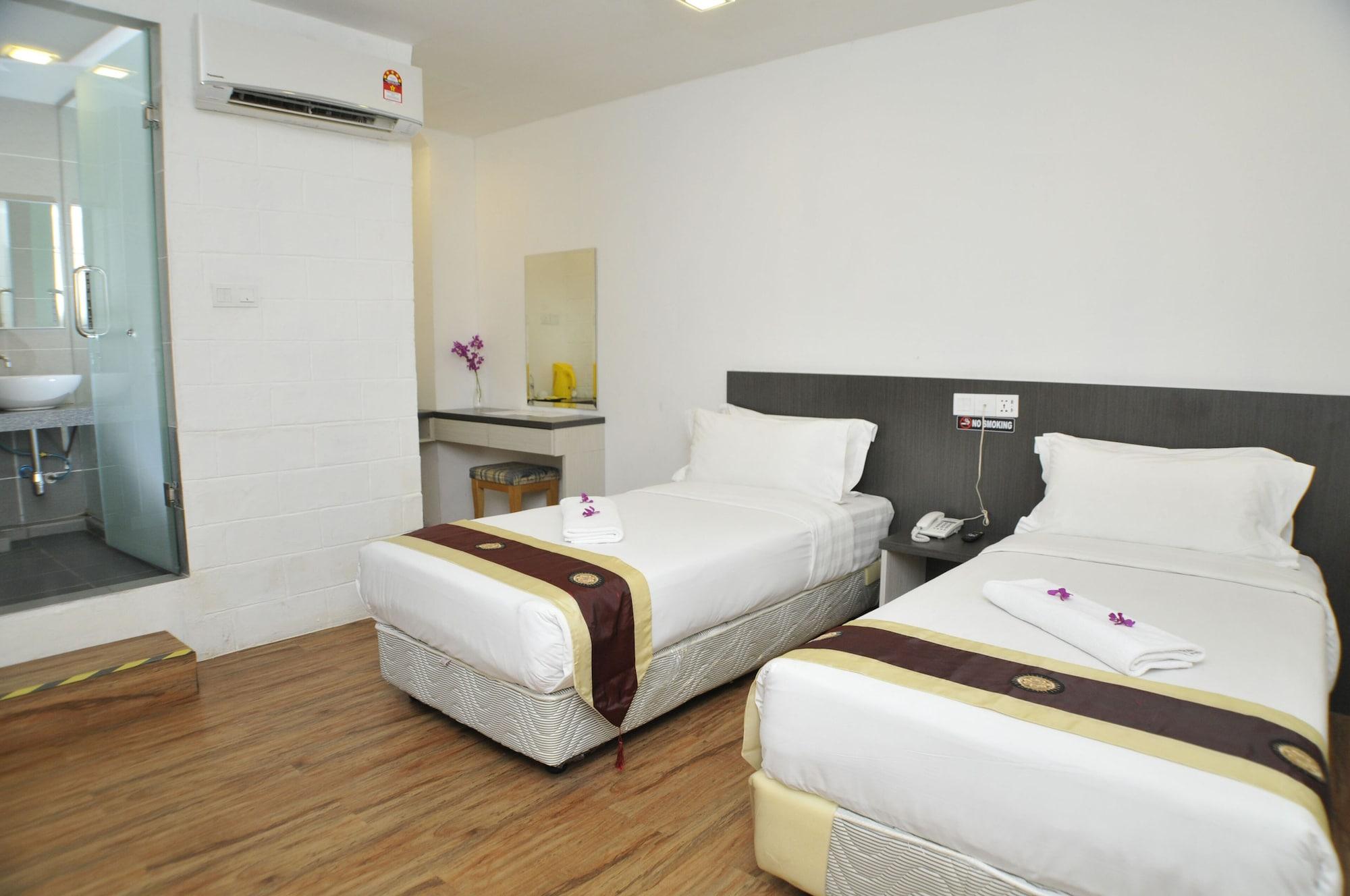 Promenade Service Apartment Кота Кинабалу Екстериор снимка