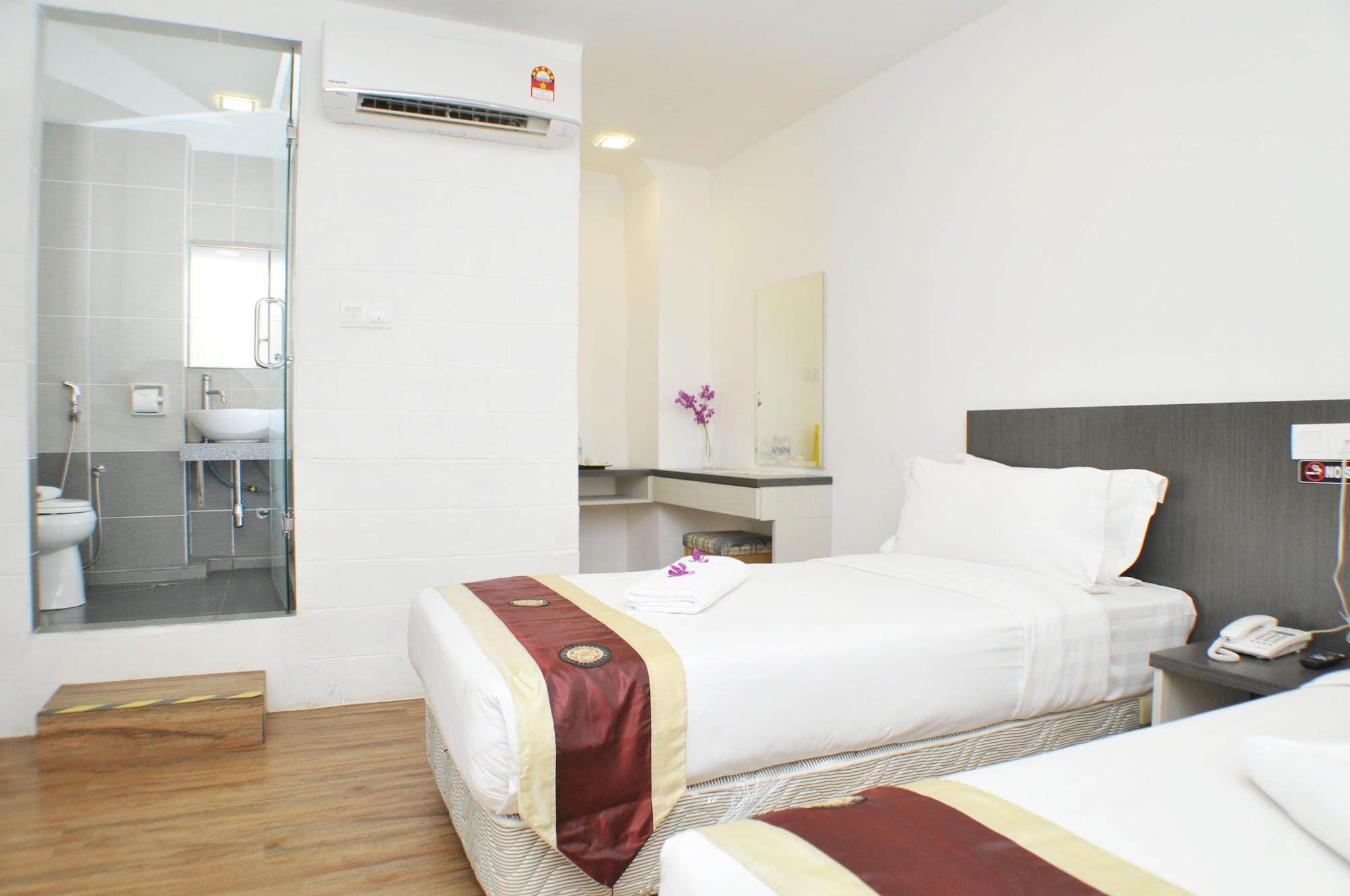 Promenade Service Apartment Кота Кинабалу Екстериор снимка