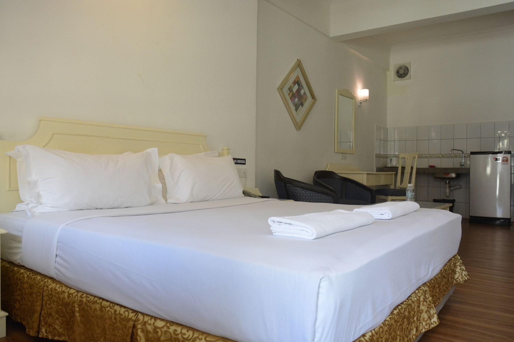 Promenade Service Apartment Кота Кинабалу Екстериор снимка