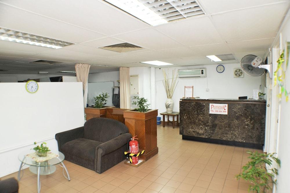 Promenade Service Apartment Кота Кинабалу Екстериор снимка