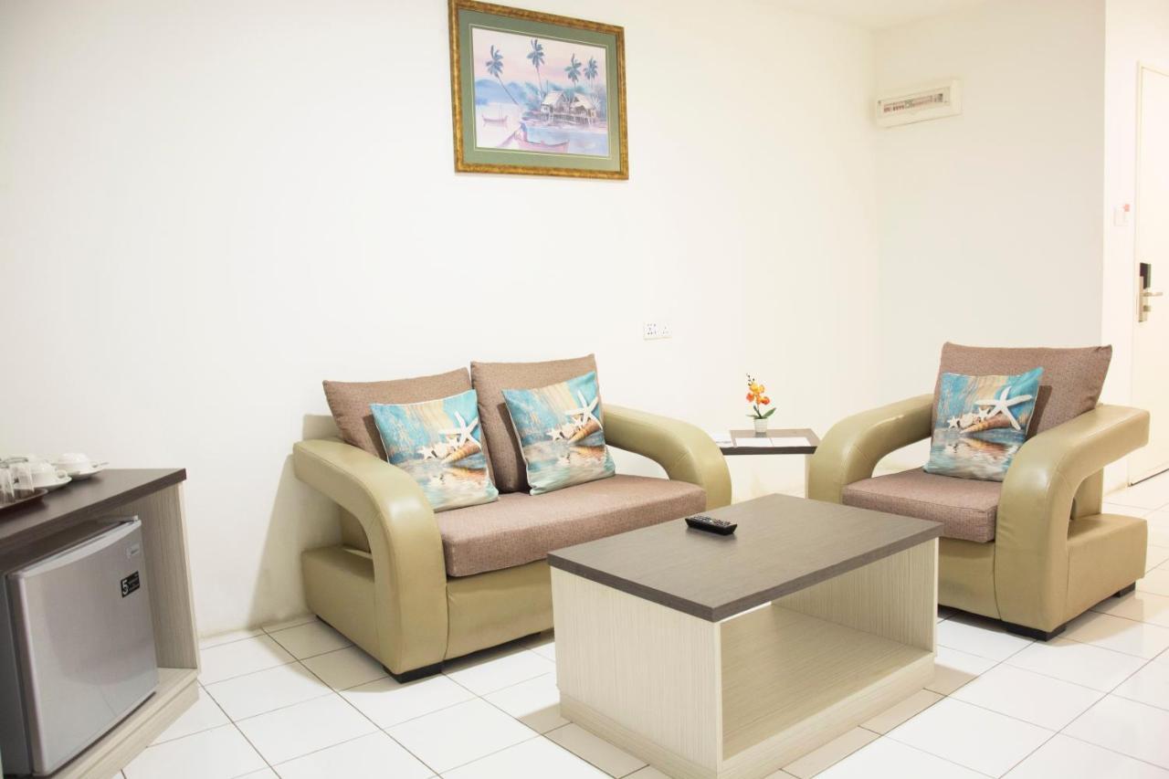 Promenade Service Apartment Кота Кинабалу Екстериор снимка